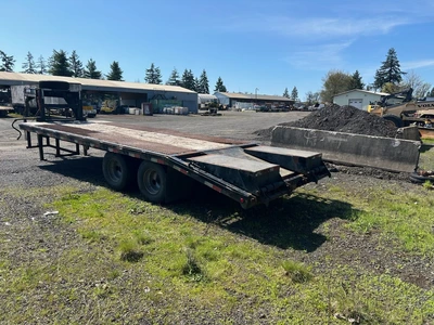 Used 2006 _UNKNOWN_ _UNKNOWN_ Deckover Trailers Oregon US | KNM Equipment Sales & Service #1363679