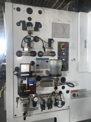 USED MAZAK VCN-410/510