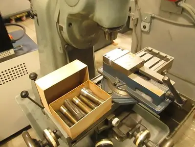 USED 1980 HARDINGE TM