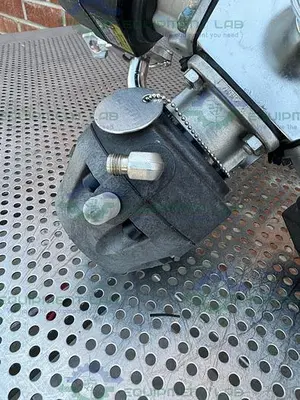 USED 5 ITT PURE FLO ADVANTAGE STAINLESS STEEL DIAPHRAGM VALVE W/ 1" SANITARY FITTING