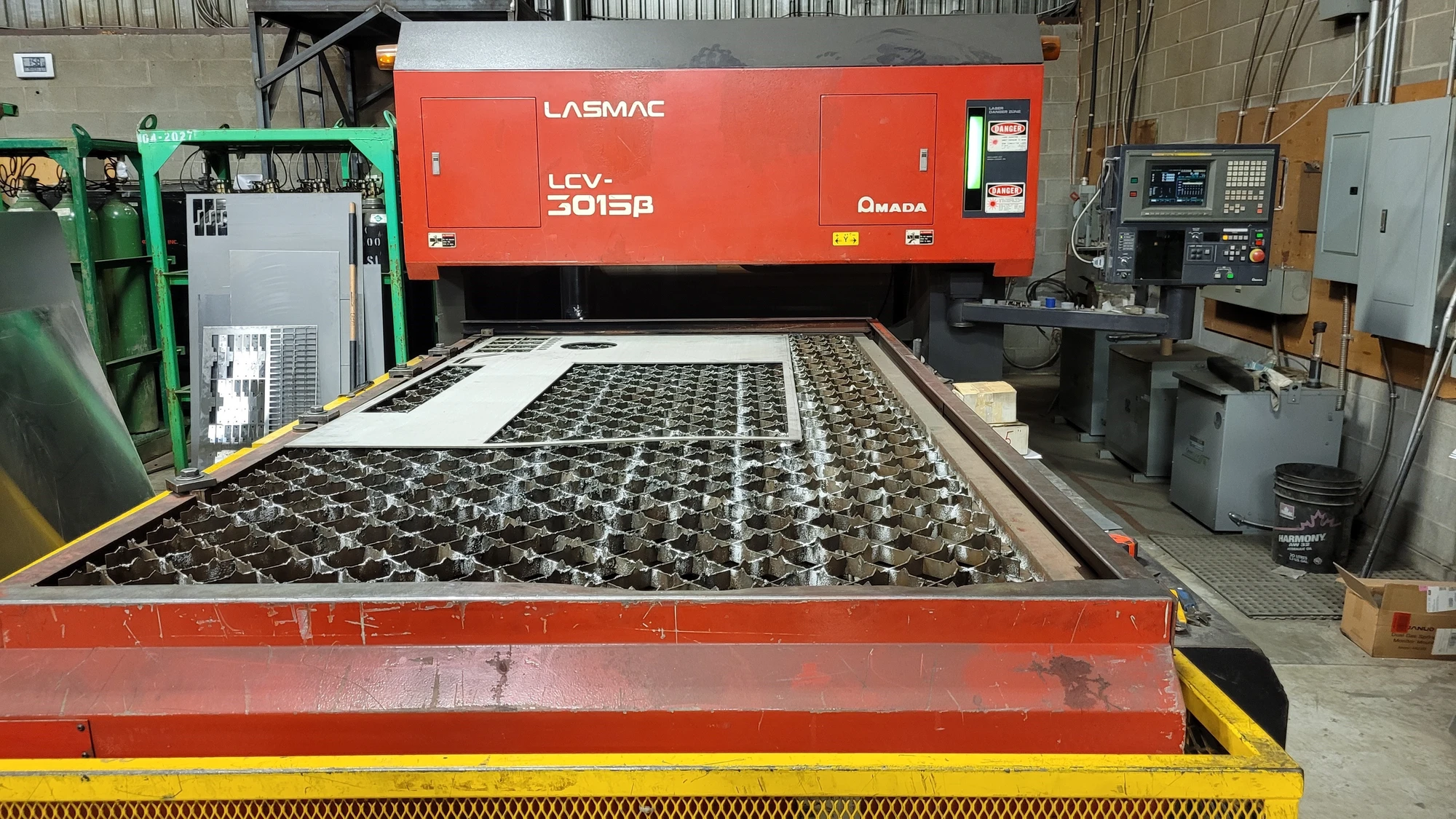 USED AMADA LCV3015