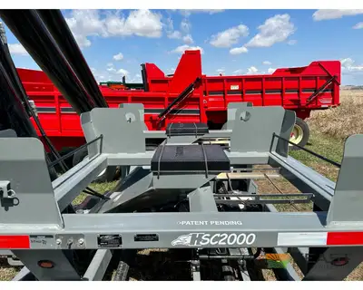 Used TRAVIS _UNKNOWN_ Seed Tenders Iowa US | Keast Enterprises #1360520
