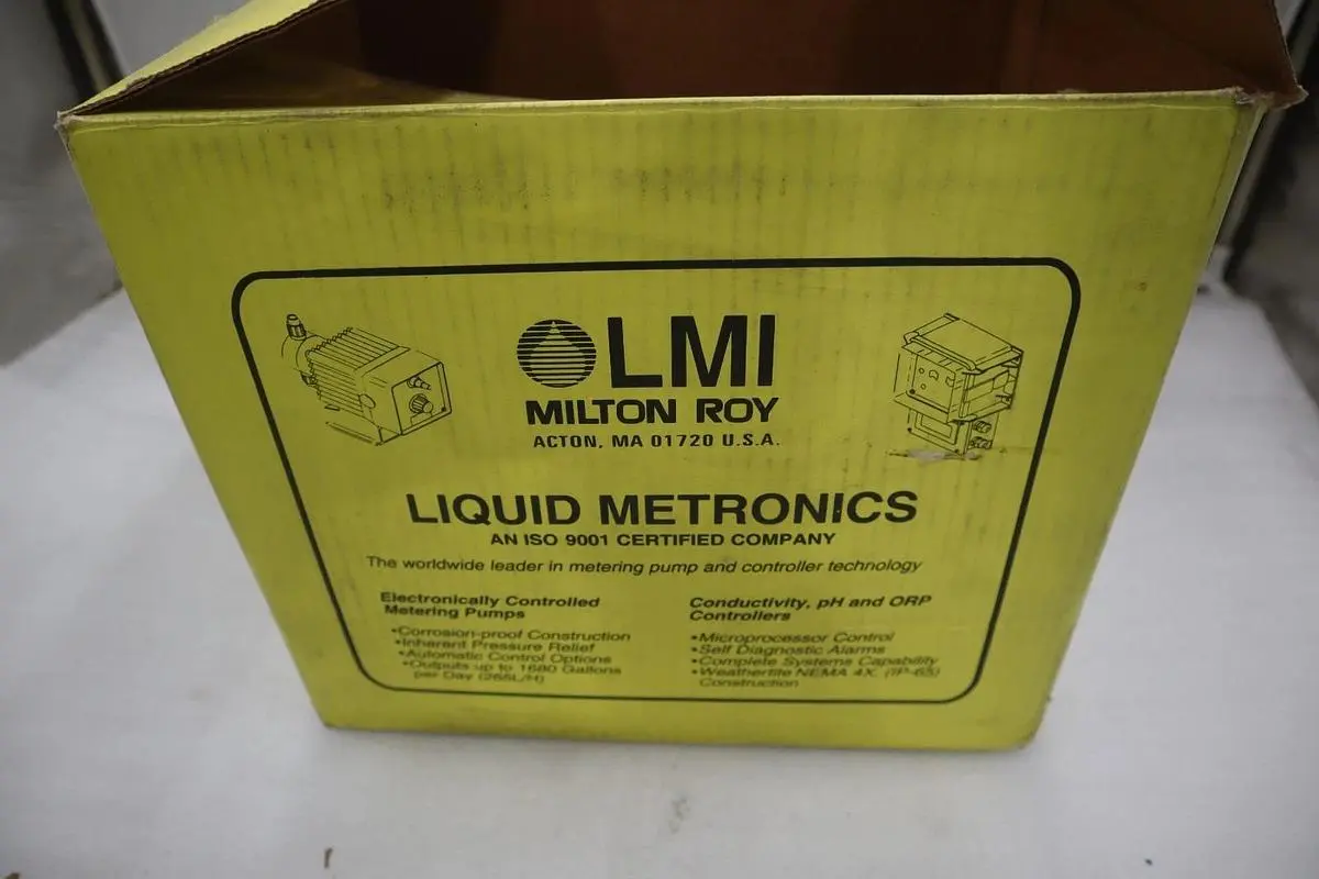 LMI LIQUID METRONICS DC4000-1 / DC40001 (BRAND NEW) STOCK GF-678