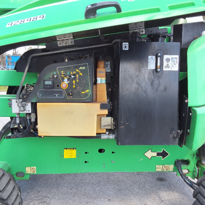 USED 2015 JLG 450AJ