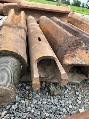 Used AFTERMARKET 55” LENGTH TOOL (CASING LIFTER?) FOR CABLE TOOL Tool Bits Pennsylvania US | East West Machinery & Drilling #1417491