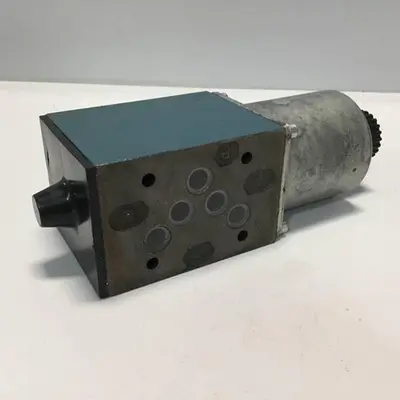 USED BOSCH 0 810 001 008