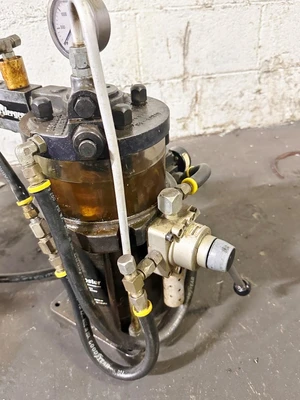 JERGENS 61704 PNEU-OIL BOOSTER