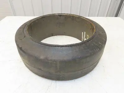 Super Solid 17x6x12-1/8 Forklift Tire Smooth Solid Press-on Black