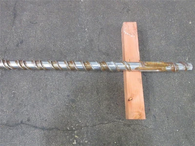 2.5" Davis Standard Extruder Screw, 24:1