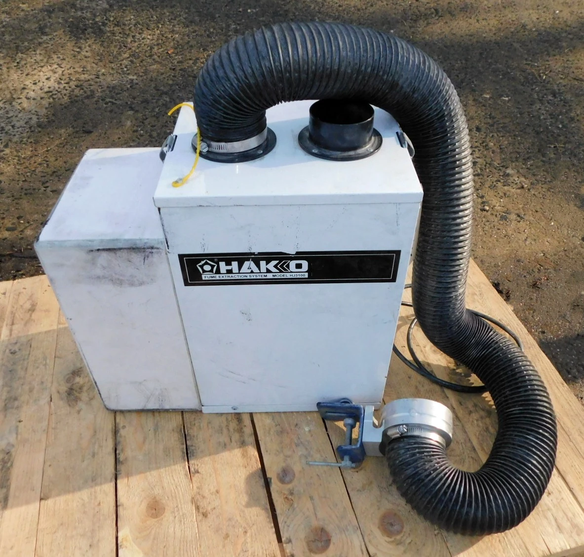USED HAKO FUME EXTRACTOR HJ 3100
