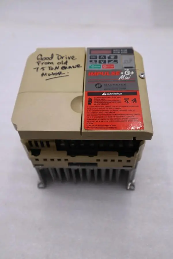 YASKAWA ELECTRIC CIMR-VU4A0011BAA 380-480VAC 14.0/10.4A - STOCK 3836CC