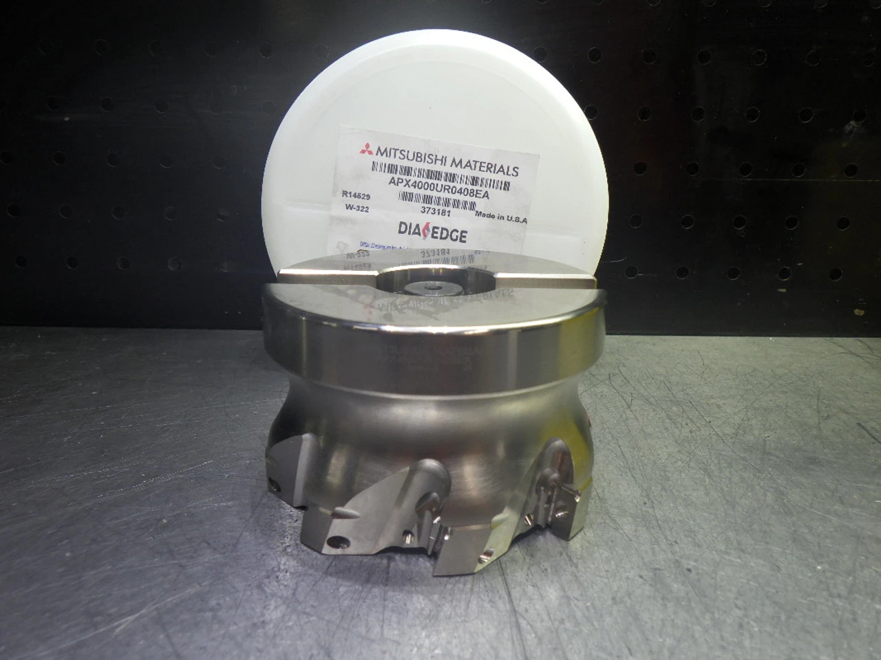 Mitsubishi 4" Indexable Coolant Thru Facemill APX4000UR0408EA (LOC3643A)