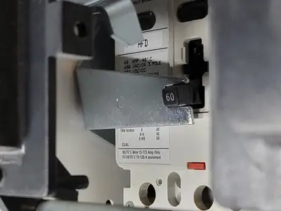 Used EATON SVX025A1-5A4N1 Switchgears British Columbia CA | Lenmark #240329