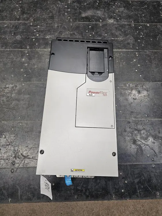 Used ALLEN-BRADLEY 20F1ANE063 AA0NNNNN Variable Speed Drives Quebec CA | Carter-Wilson Equipment Services #451000