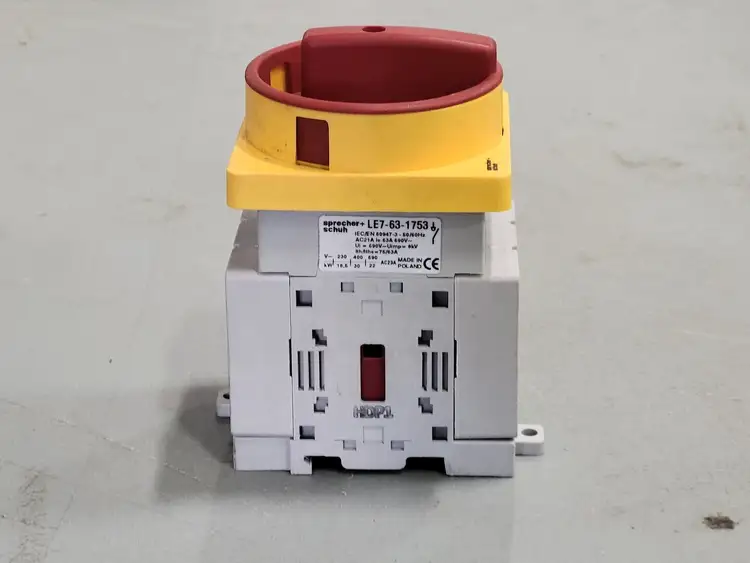 New | in-Stock SPRECHER + SCHUH LE7-63-1753 Switchgears British Columbia CA | Lenmark #238607