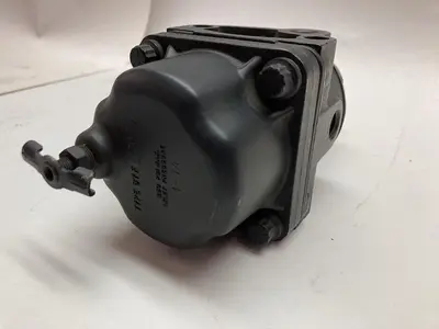 New | in-Stock FISHER GOVERNOR 67F-202 Air Pressure Regulators Ohio US | Surplus Asset Holdings #1246320