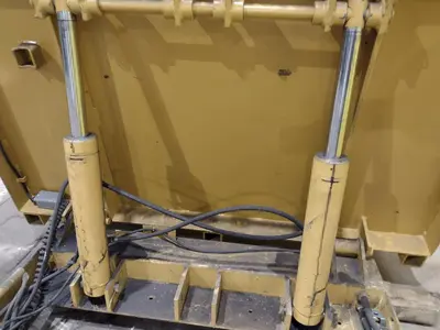 4,000 LB CAPACITY PRESTO ECOA MODEL HTT-C4-90-L-64060 ELECTRO-HYDRAULIC ELEVATING UPENDER: STOCK #19941