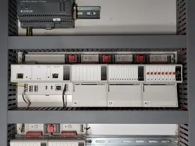 NEW HONEYWELL XI882A