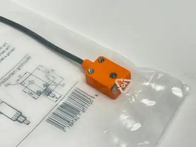 NEW IFM THROUGH-BEAM SENSOR TRANSMITTER, RED LIGHT, O7S-OOKG/0,20M/AS