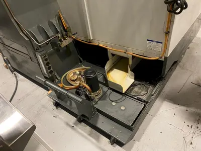 USED 2012 HAAS VM-6