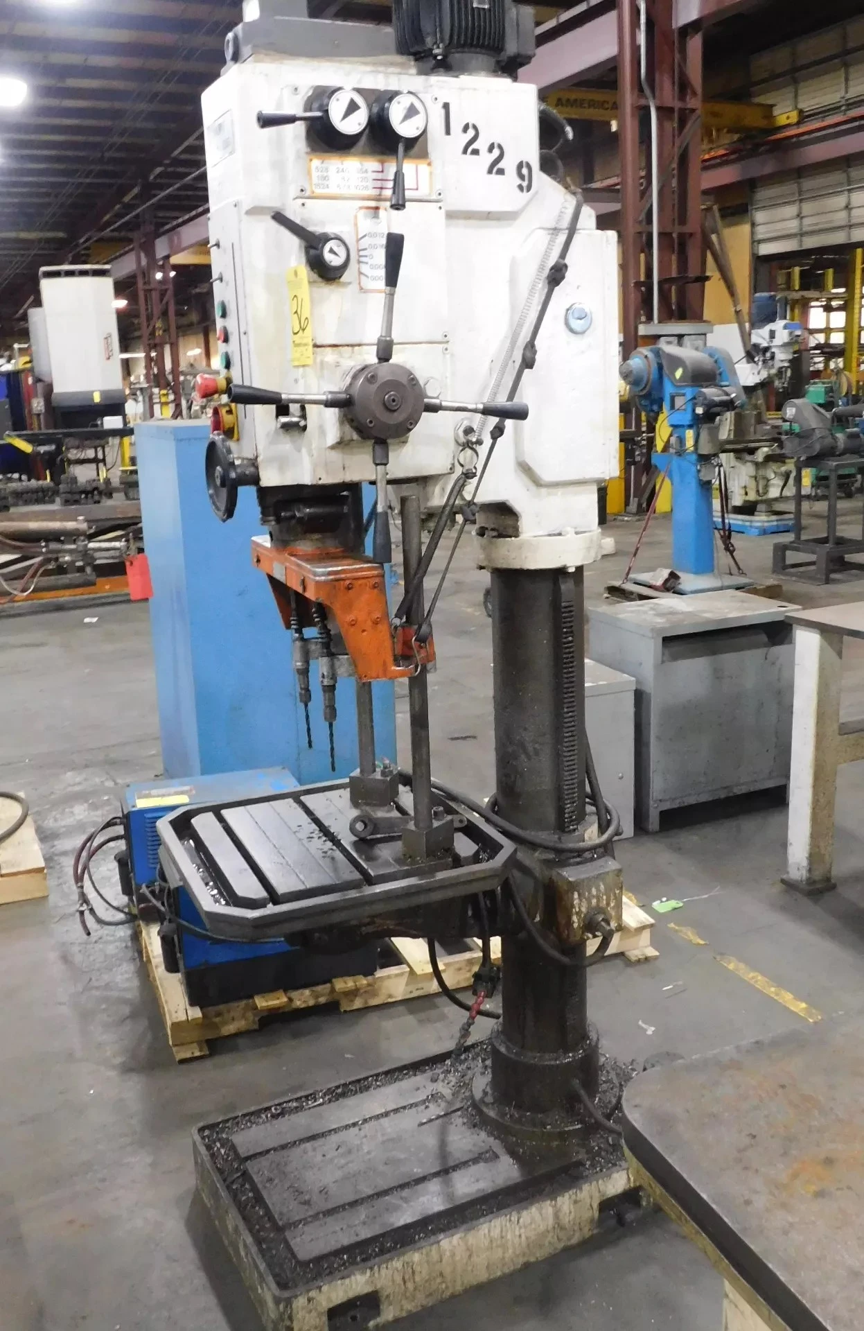USED 2000 Wilton 2350