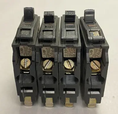 Used SQUARE D Q0B Miscellaneous Equipment (Electrical & Power) | Surplus Asset Holdings #1201050