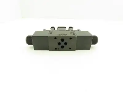 Parker D1VHW004CNYCF4 Hydraulic Directional Solenoid Valve 120VAC 60Hz