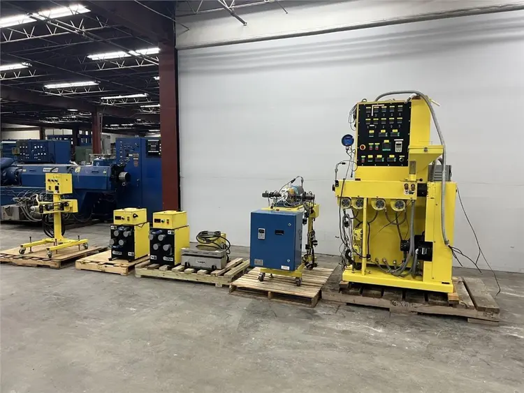 Used _UNKNOWN_ _UNKNOWN_ Extrusion Filament New York US | Plastic Extrusion Machinery #508834