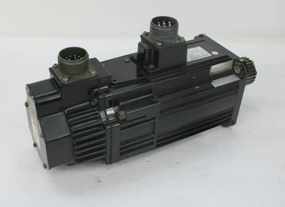 USED YASKAWA ELECTRIC SGMSH-15A2A-YR31