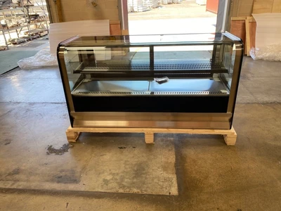 171-0286 Countertop Full Service Self Contained Bakery Case Cooler