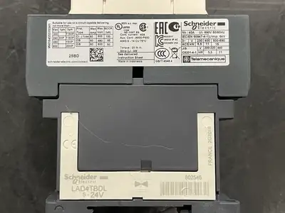NEW SCHNEIDER ELECTRIC LC1D25BD