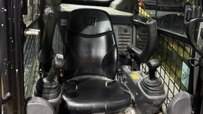 USED 2017 Caterpillar 242D