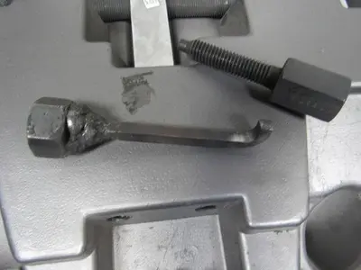 Power Team 1181 Slide Hammer Kit Some Parts Missing