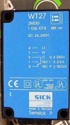Sick WT27-2R830 Photoelectric Proximity Sensor New NIB