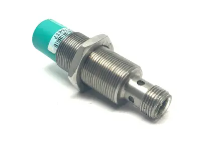 IPH-18GM-V1 | Pepperl+Fuchs  RFID Read/Write Head 20-30VDC 121115 MISSING NUT - Used