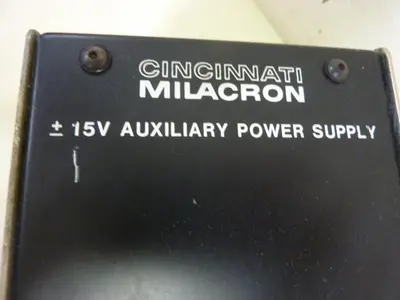 USED CINCINNATI MILACRON 3-424-1884A