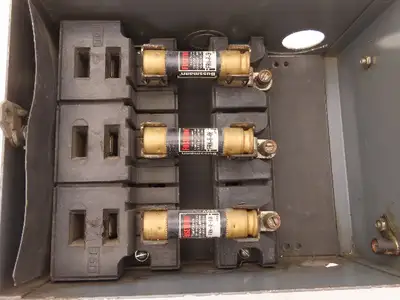 Used BULLDOG _UNKNOWN_ Relays & Switches Indiana US | Arrow Industrial #1440418