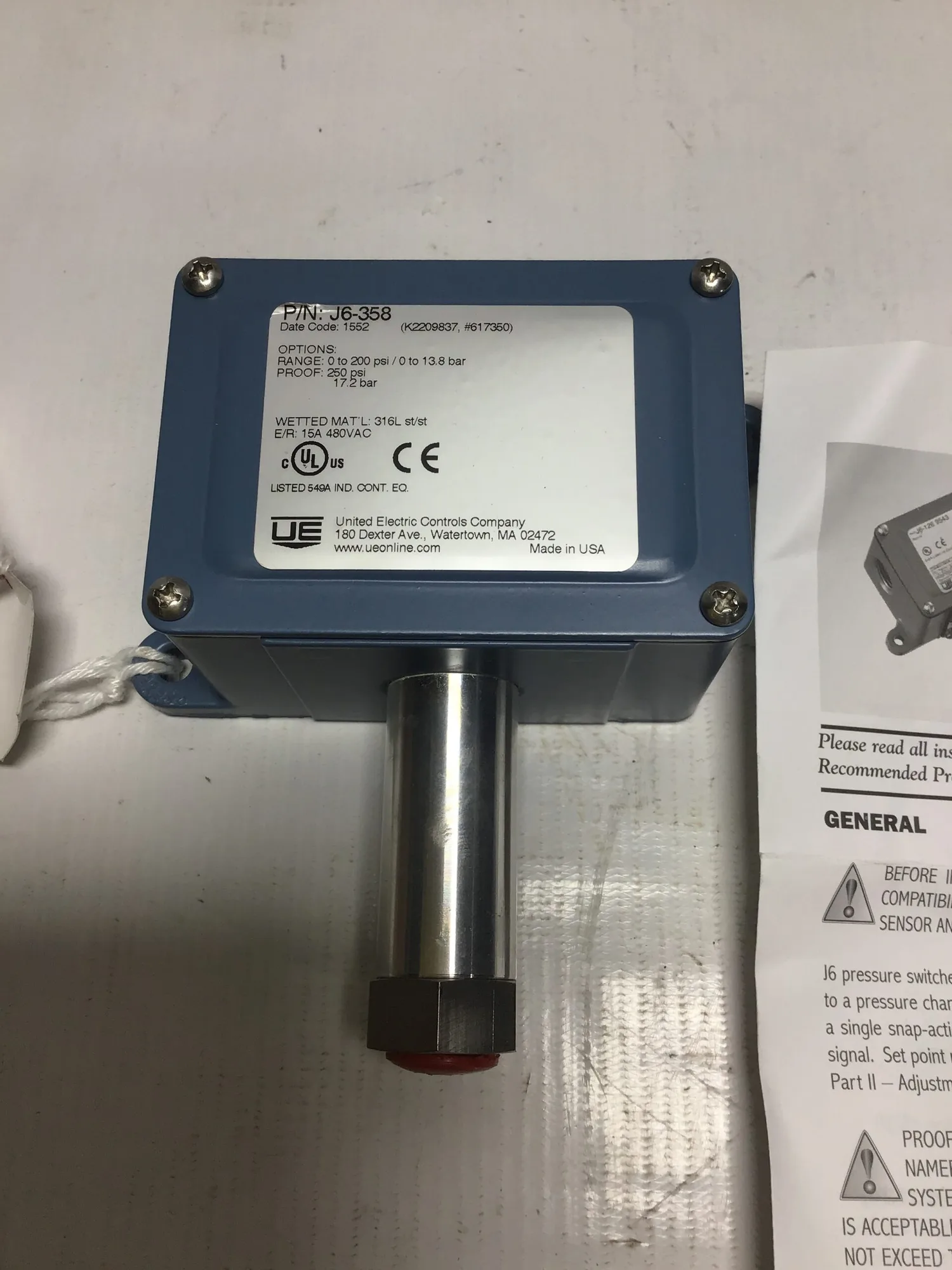 UE J6-358 Pressure Switch: 0 to 250 PSI
