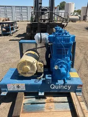 USED QUINCY 370