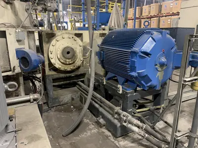 180mm Milacron/Gamma Meccanica Recycling System, Yr. 2010