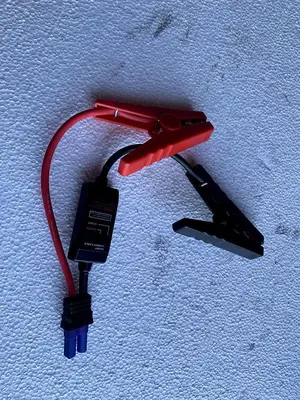 Smartech 6000mAh Lithium Powered 450A Vehicle Jump Starter With Power Bank