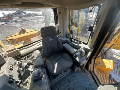 Used 2011 CATERPILLAR D8T Bulldozers Pennsylvania US | Proxy Equipment #1383007