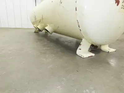 Used ARROW INDUSTRIAL SALES _UNKNOWN_ Pressure Tanks Indiana US | Arrow Industrial #1368236