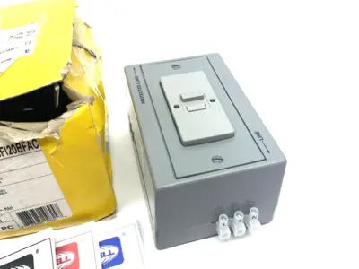 New | in-Stock Hubbell DIN Rail Utility Box, Complete GFCI, with Aux Contact Electrical Boxes Michigan US | Maverick Industrial Sales #1475523