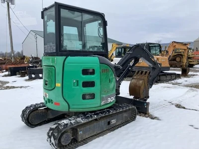 Used 2019 DEERE 30G Excavators New York US | Beck Equipment #1509313