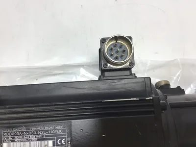Indramat MDD093A-N-030-N2L-110PBO – 253994 Permanent Magnet Motor
