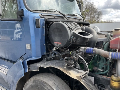 Used 2012 VOLVO VNL 6X4 Conventional trucks Michigan US | Miedema Asset Management Group #1476614