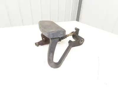 Yale Forklift Brake Pedal Master Cylinder Assembly Off ERC100HHN48TV096