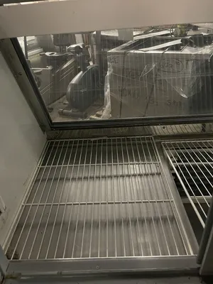174-0074 52” Commercial Glass Self Contained Full Service Bakery Case