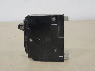 USED SQUARE D QO130